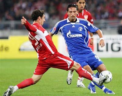 一位资深英 一位资深英